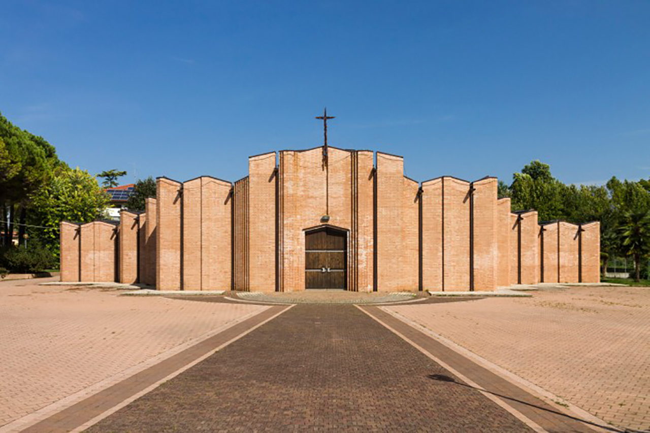 San Tommaso Apostolo, Villanova
